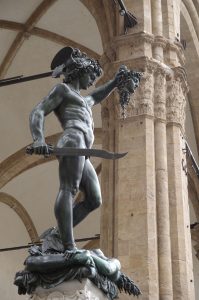 Perseus (tiếng Hy Lạp: Περσεύς) là người anh hùng đầu tiên trong Thần Thoại Hy Lạp đã từng đánh bại những con quái vật cổ được tạo ra bởi 12 vị thần của Olympus.