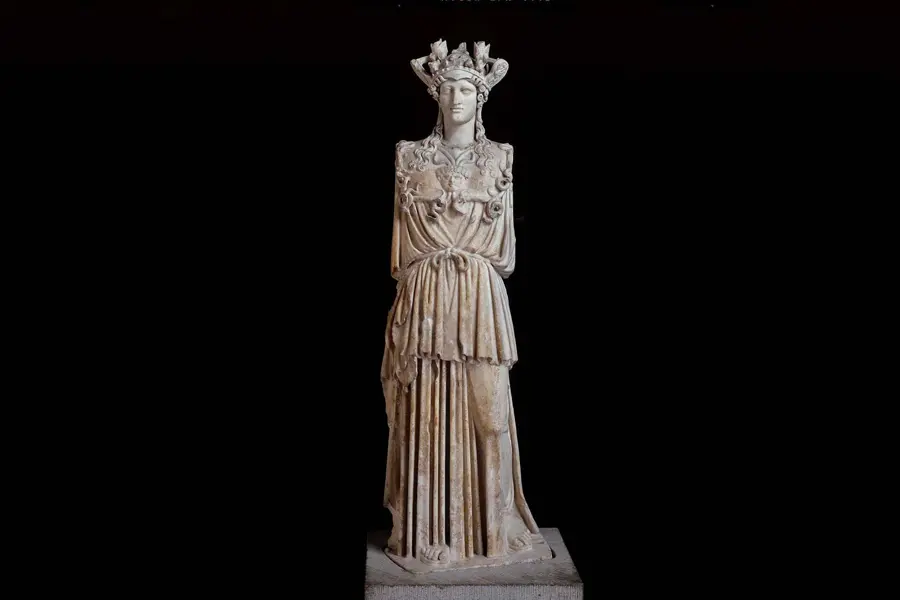 Tượng Athena Parthenos (438-432 TCN) của Phidias